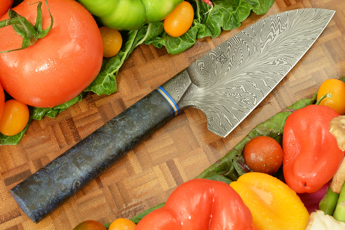 Integral Damascus Petite Santoku Chef Knife (5-1/4 in) with Big Leaf Maple