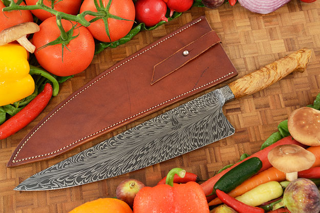 Feather Damascus Chef's Knife (10-1/2 in) with Oak Burl